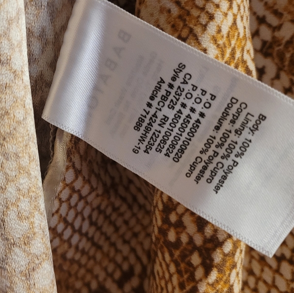 Aritzia Macauley (power) snakeskin Blazer PRICE DROP - Picture 10 of 11